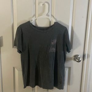 This is a cute grey tee from Billabong!